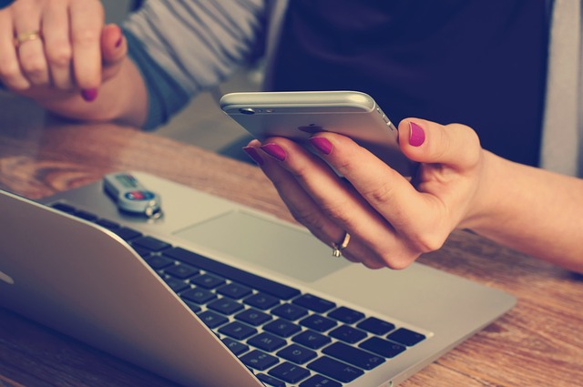 Ile wydać na telefon? Ile wydać na telefon?