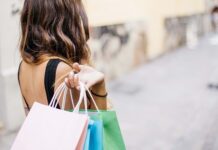 Na czym polegają zakupy online?