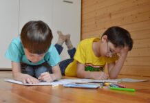 Na czym polega samokształcenie nauczyciela?